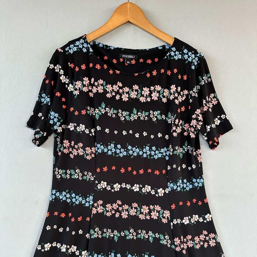 🎉5 for $45🎉 Roz & Ali floral dress size L - Picture 4 of 8